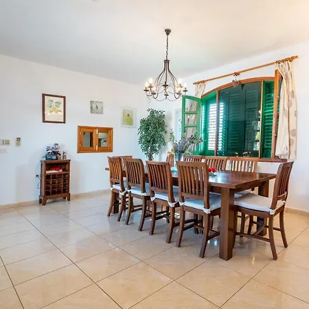 Milan וילה פוארטו דל כרמן